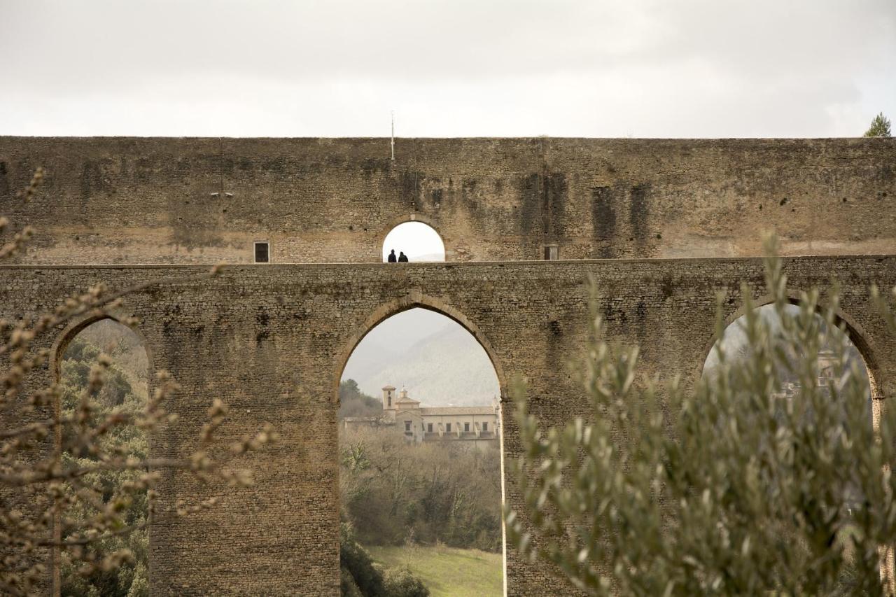 Palazzo Lauri Spoleto Apartment Exterior photo